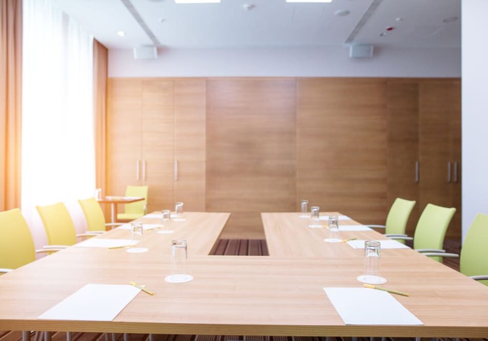 company-video-conference-room-tips_ETD-2103